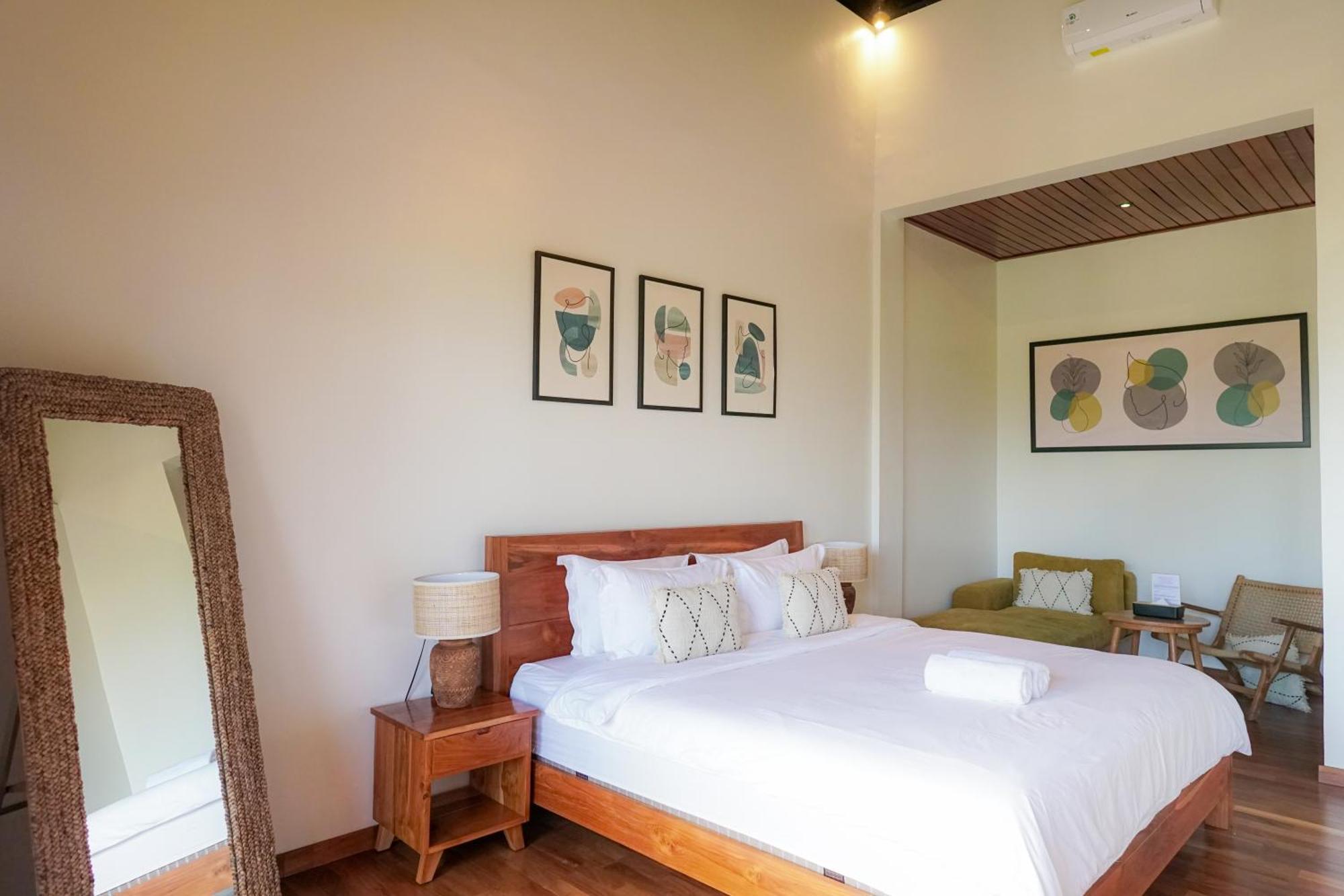 Tropical Beach House Bali Seminyak  Luaran gambar