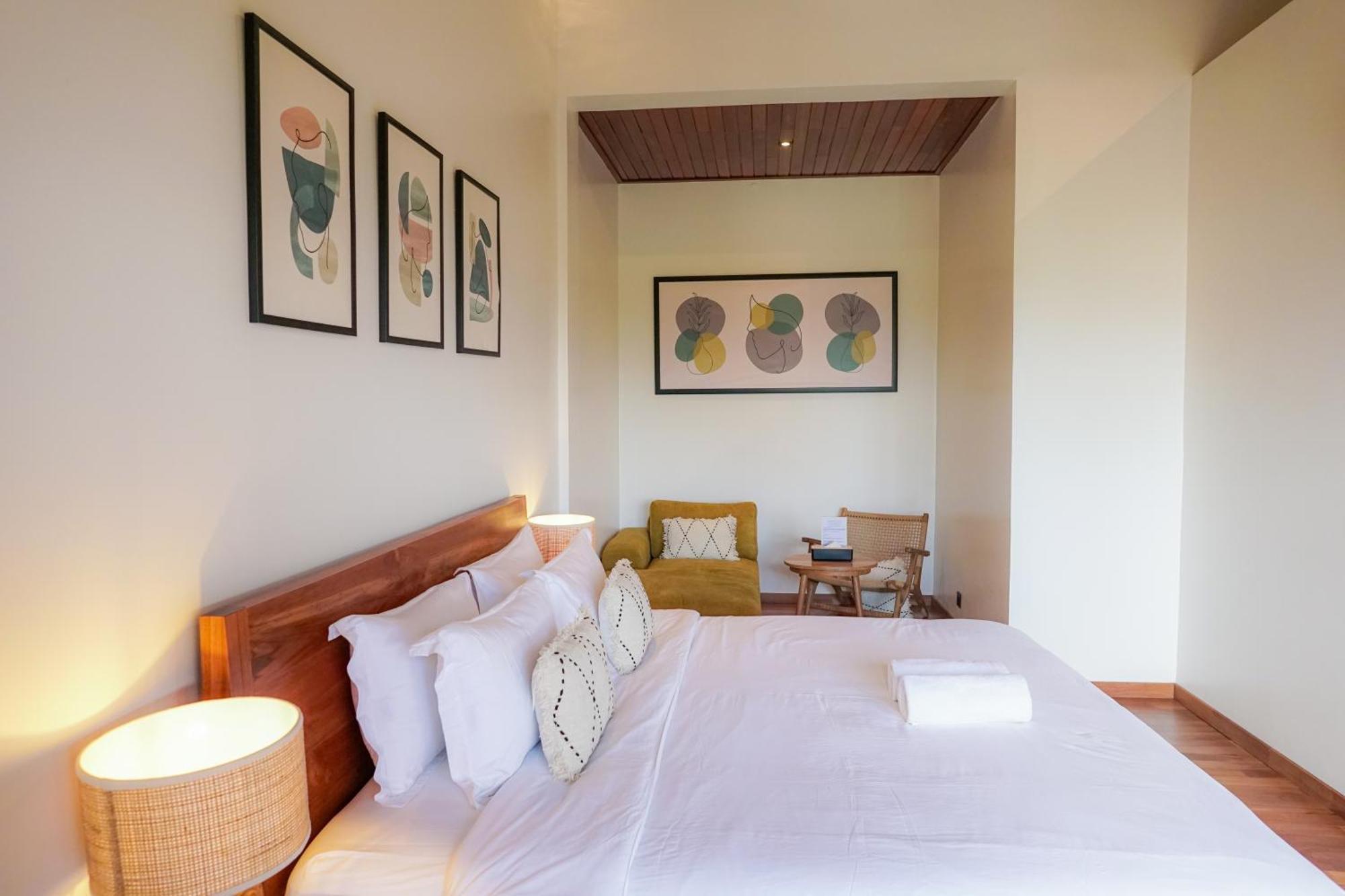 Tropical Beach House Bali Seminyak  Luaran gambar