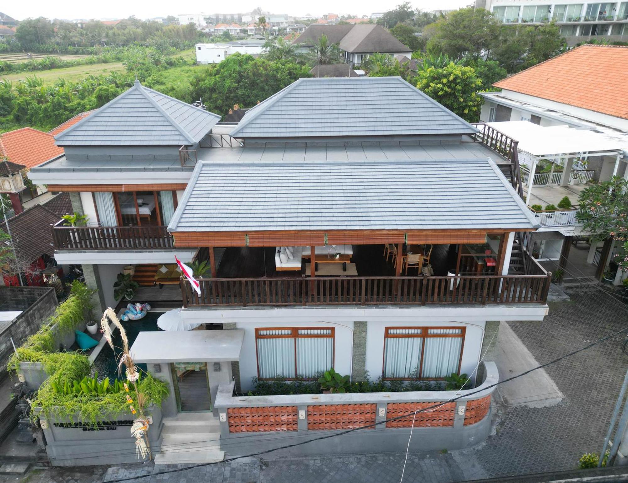 Tropical Beach House Bali Seminyak  Luaran gambar