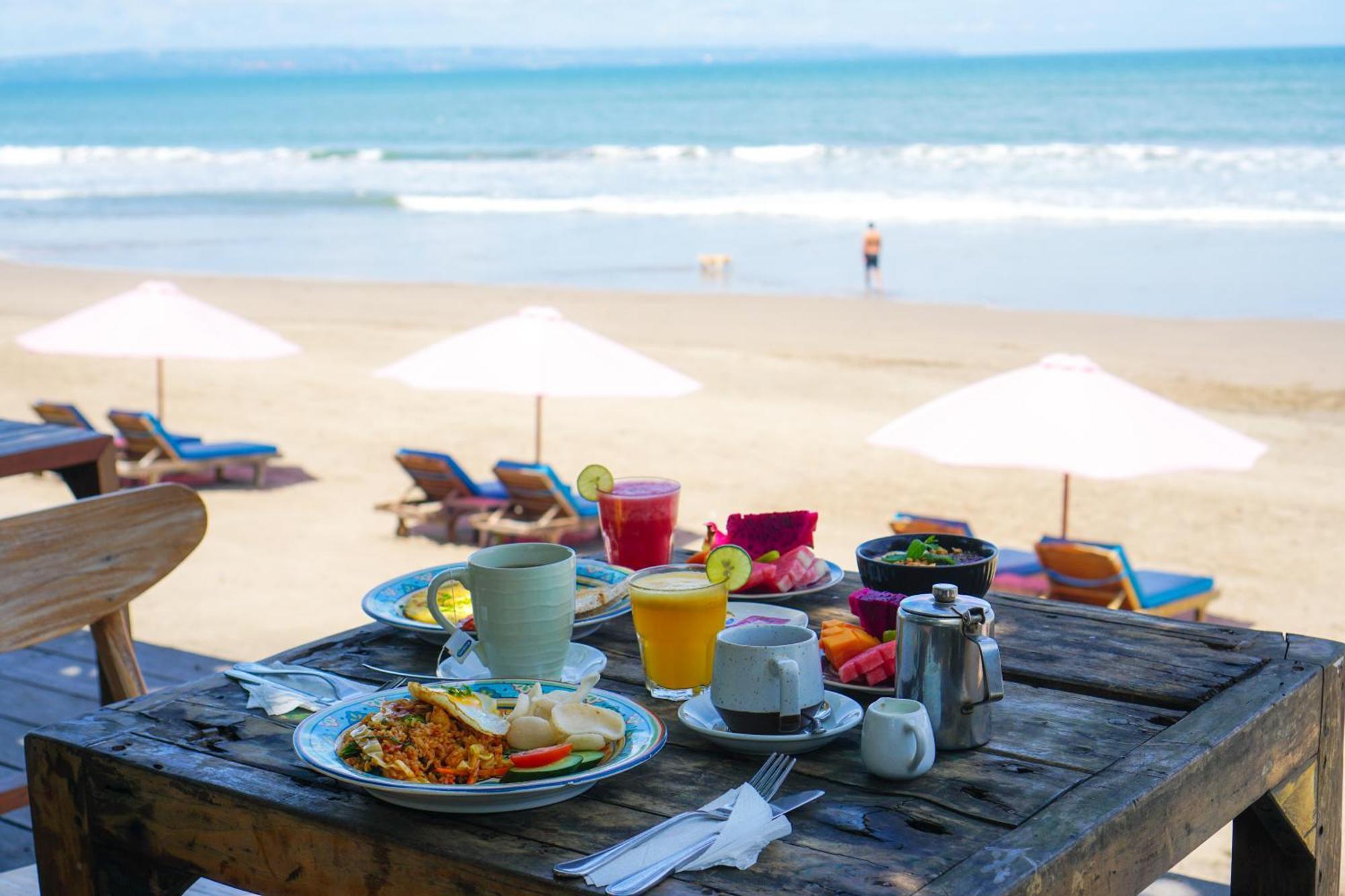 Tropical Beach House Bali Seminyak  Luaran gambar