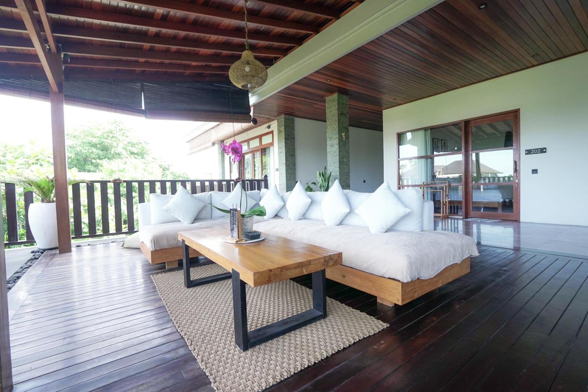 Tropical Beach House Bali Seminyak  Luaran gambar